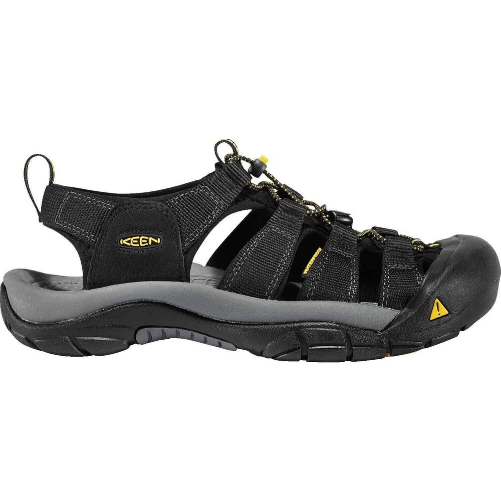 fila black slip on shoes